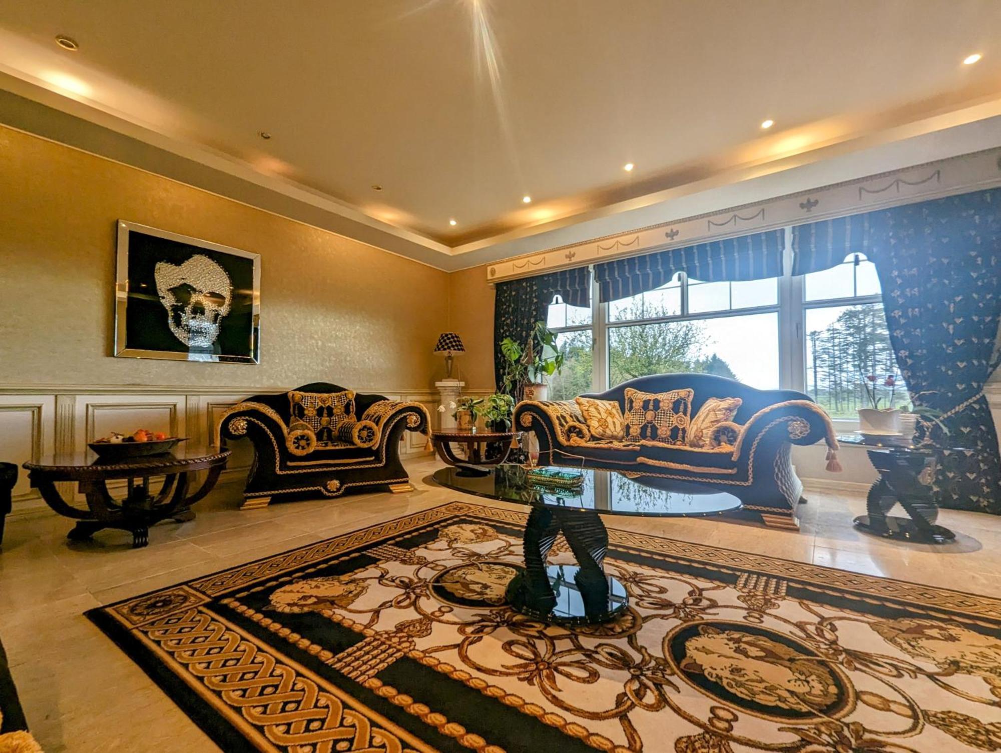 Finn Village - Loch Lomond Villa B&B - Black Room With Jacuzzi-Style Bath Глазго Экстерьер фото